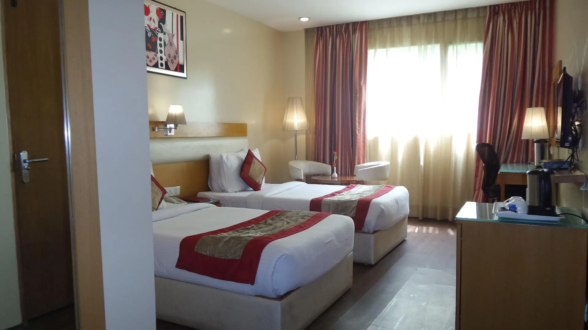 Airport Hotel Ramhan Palace Mahipalpur Нью-Дели
