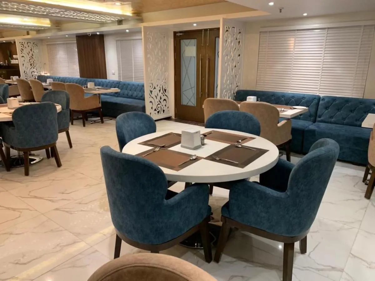 Airport Hotel Ramhan Palace Mahipalpur Нью-Дели