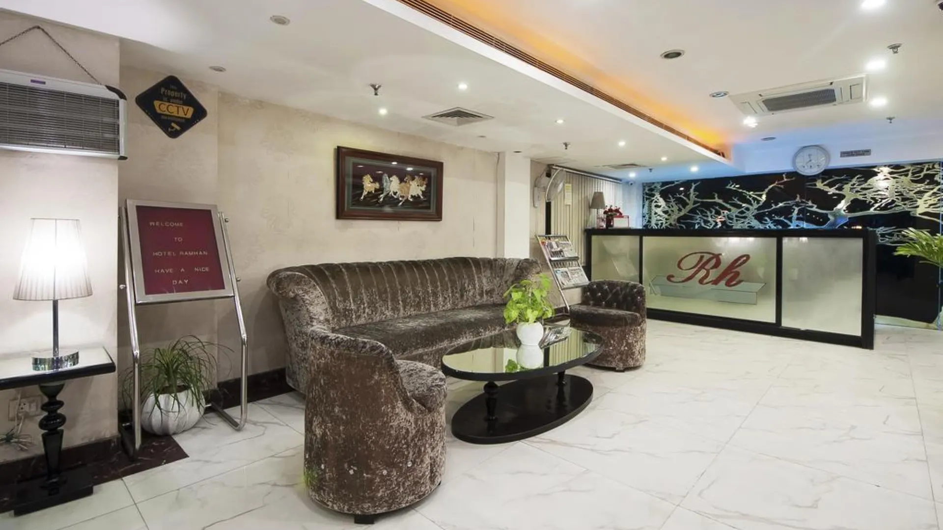 Airport Hotel Ramhan Palace Mahipalpur Нью-Дели