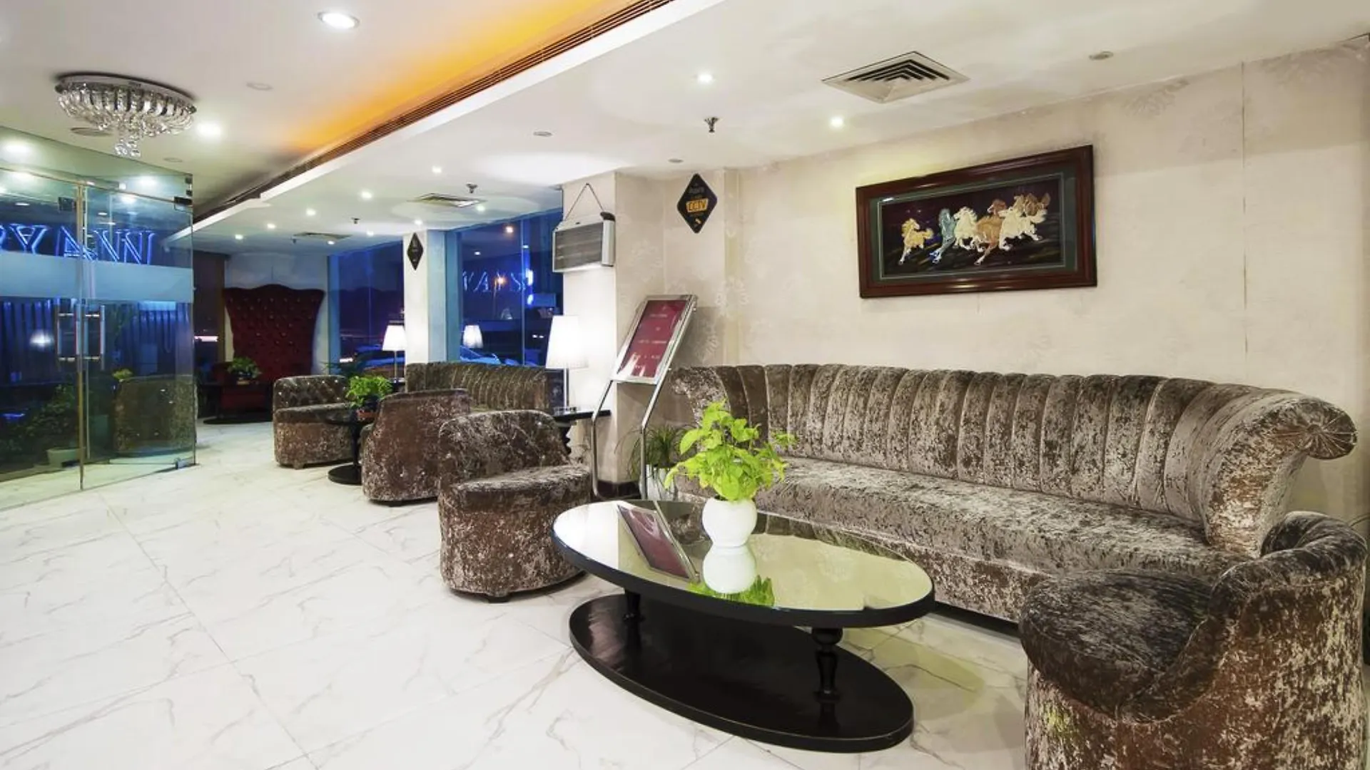 Airport Hotel Ramhan Palace Mahipalpur Нью-Дели