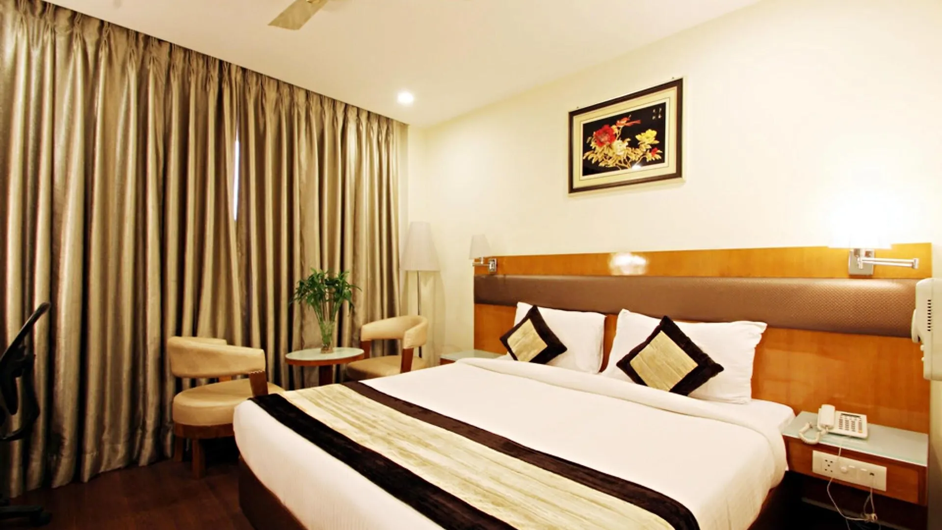 Airport Hotel Ramhan Palace Mahipalpur Нью-Дели