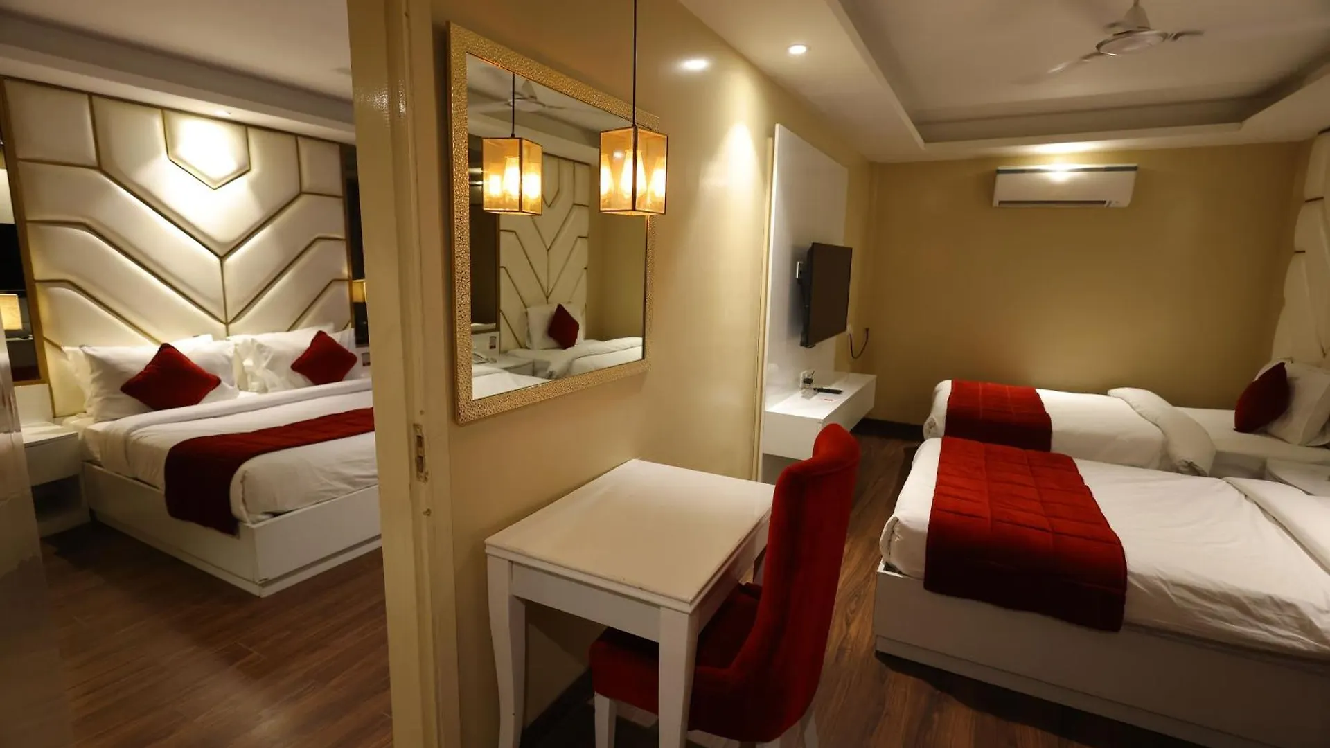 Airport Hotel Ramhan Palace Mahipalpur Нью-Дели