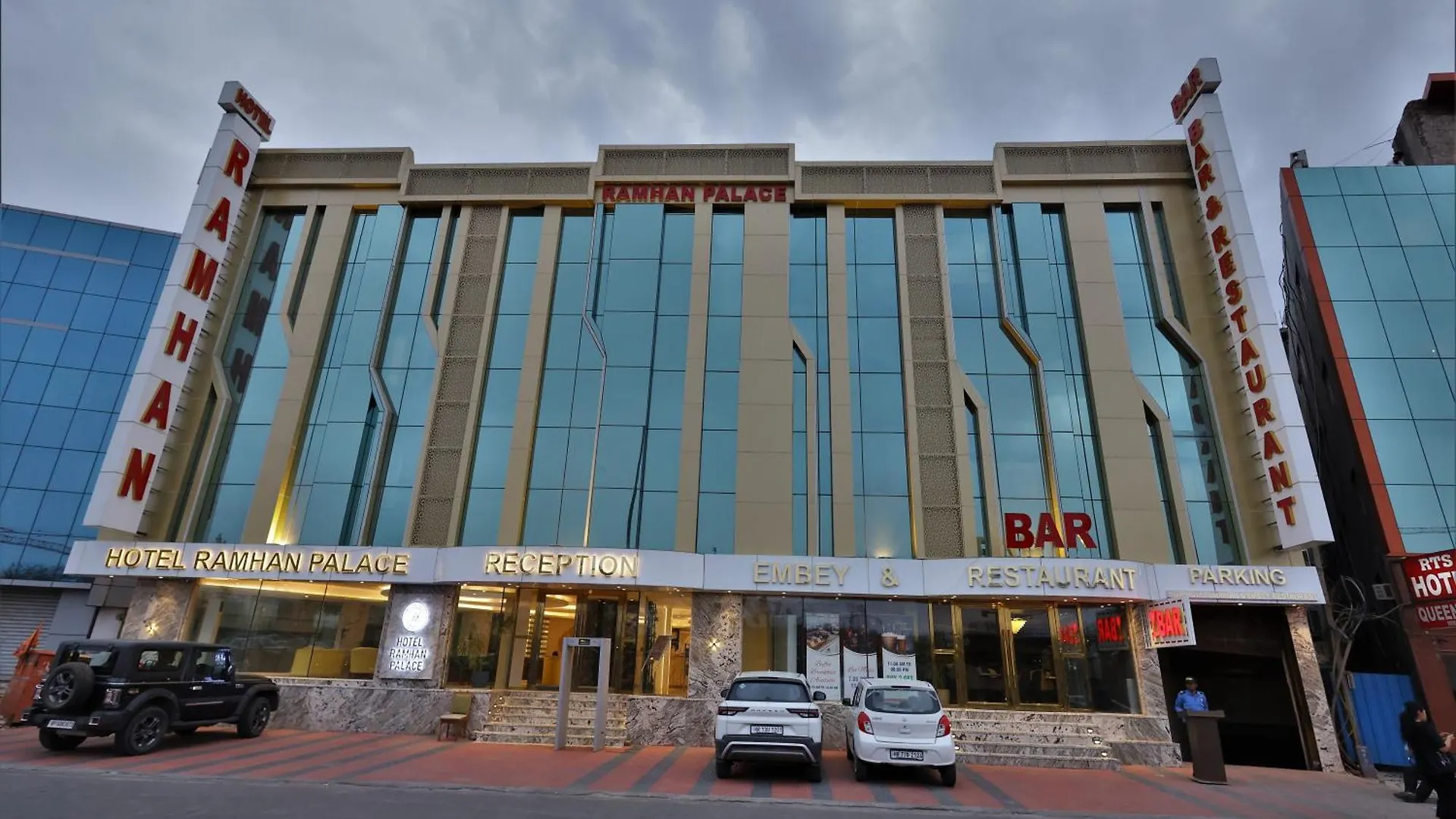 Airport Hotel Ramhan Palace Mahipalpur New Delhi India